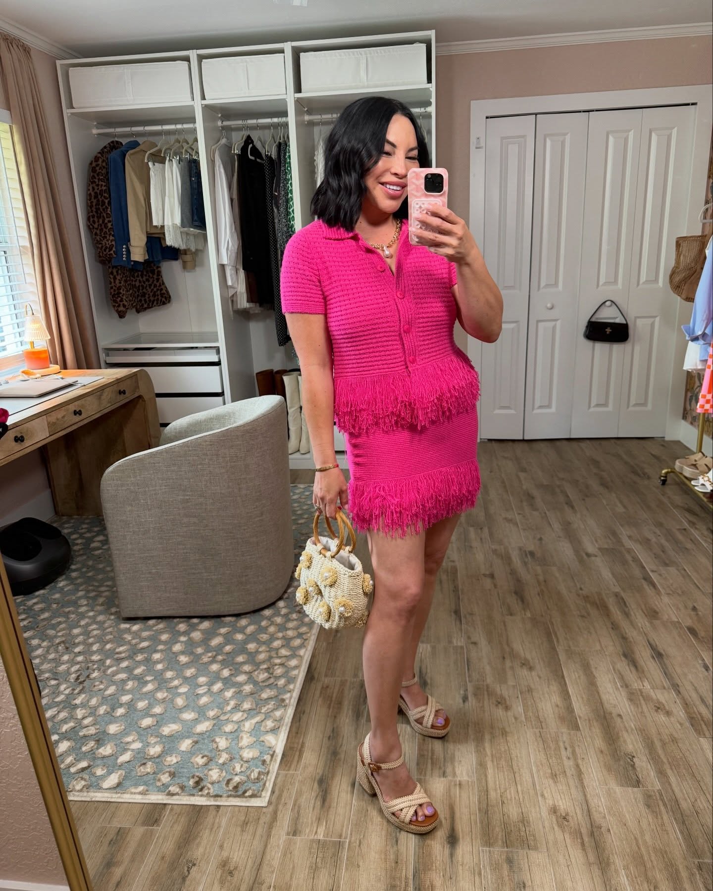Affordable outfits from Amazon that you will look good in and feel confident wearing. Cute mom outfits for spring and summer.
.
Comment SHOP below to receive a DM with the link to this post on my LTK ⬇ https://liketk.it/68rxV #ltkmomlife #ltkootd #momoutfits #vacationoutfit #cuteoutfit