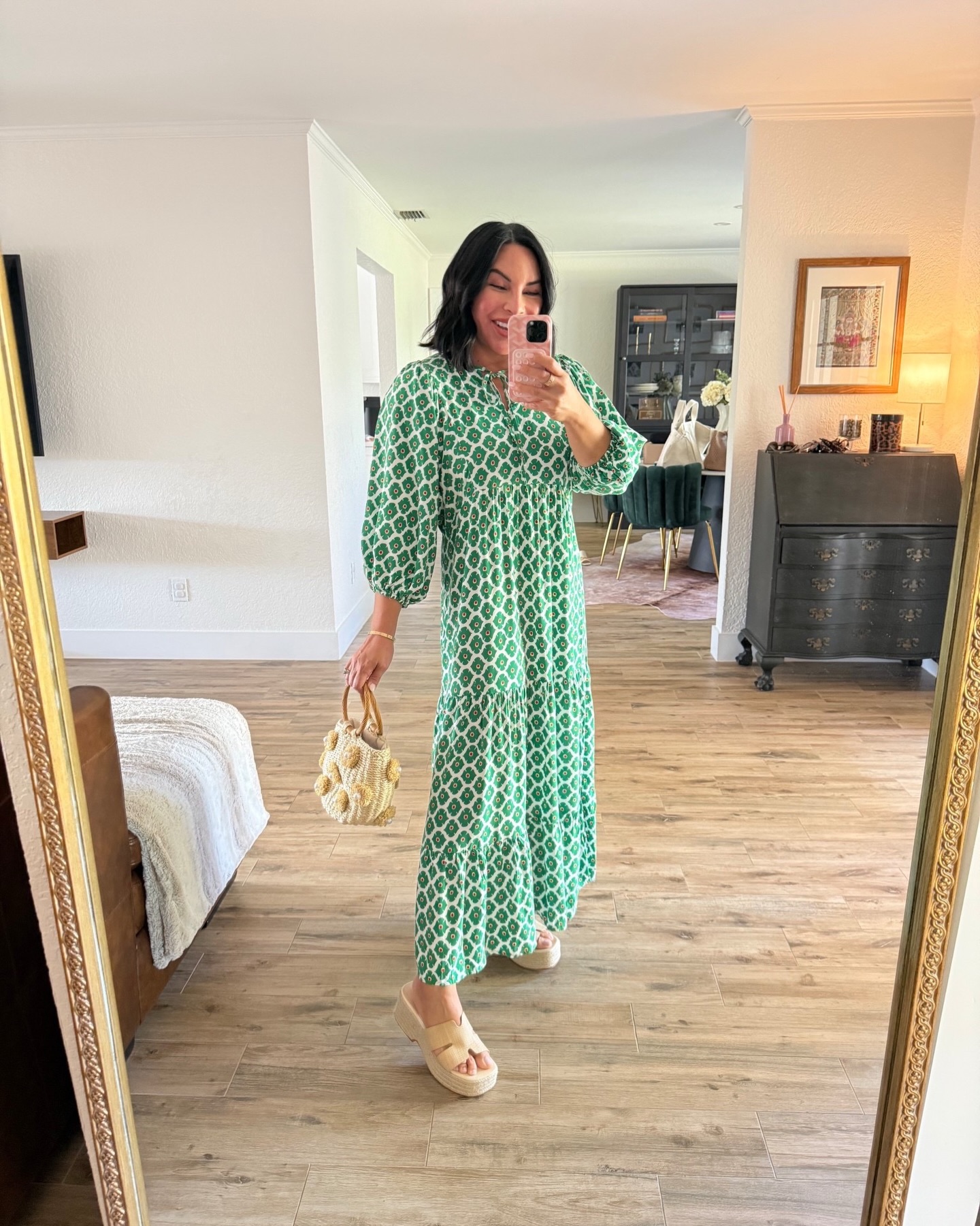 Affordable outfits from Amazon that you will look good in and feel confident wearing. Cute mom outfits for spring and summer.
.
Comment SHOP below to receive a DM with the link to this post on my LTK ⬇ https://liketk.it/68rxV #ltkmomlife #ltkootd #momoutfits #vacationoutfit #cuteoutfit